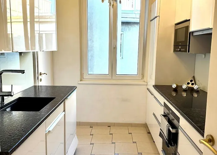 View 92 Sq M 3 Bd Appartement